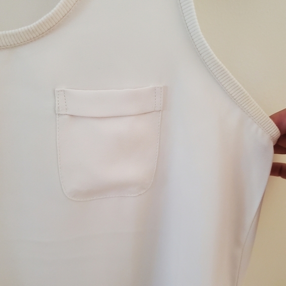Loft Off-White Sleeveless Blouse - Picture 4 of 7